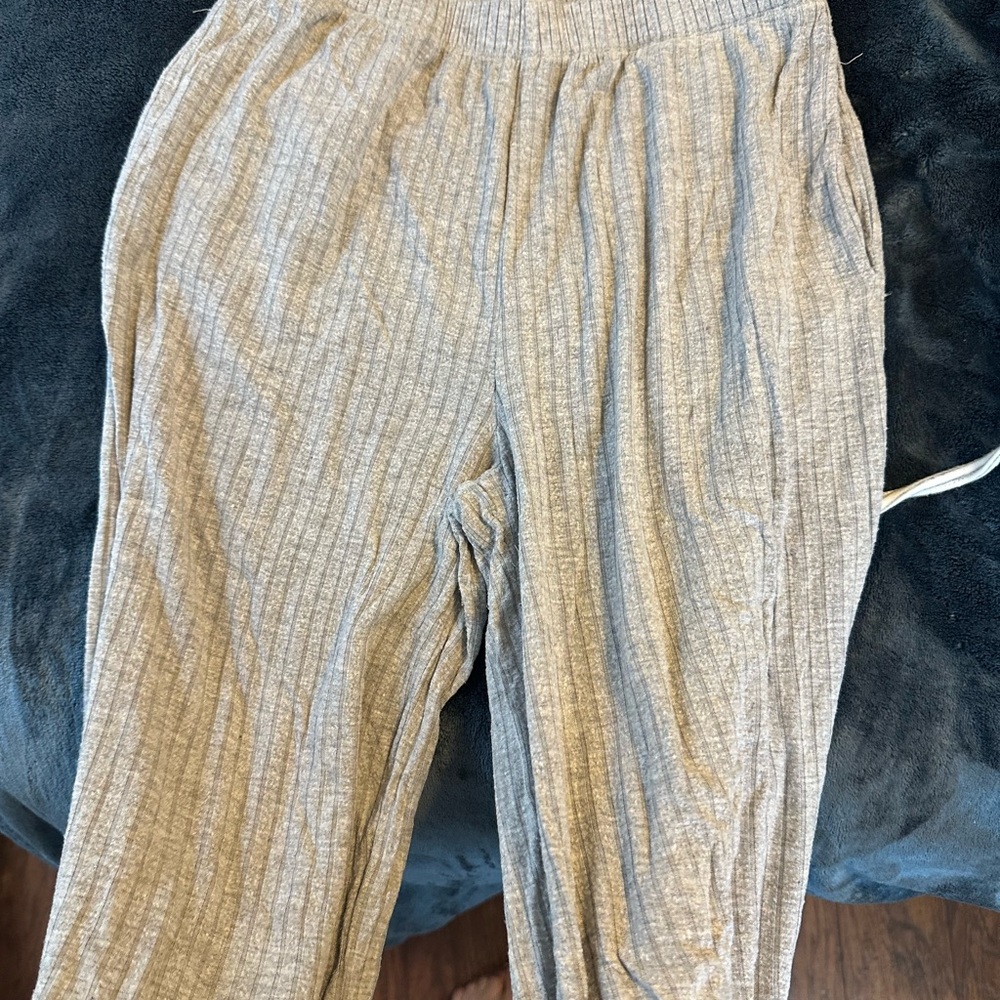 PacSun Gray Ribbed Sweatpants with Elastic Waistband